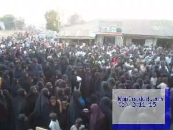 Photos: Shiite Muslims In Kano Mourn Victims Of Zaria Massacre